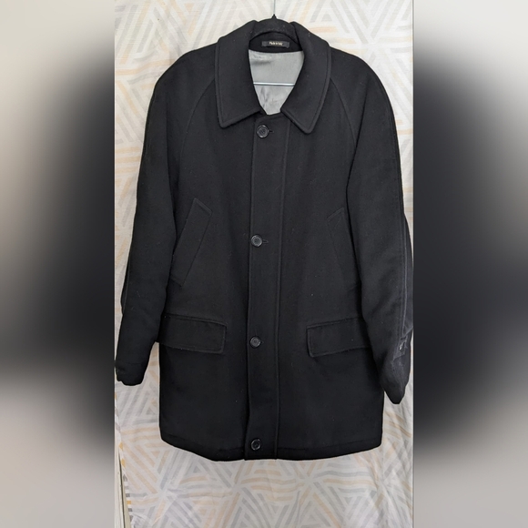 Barneys NY Sz Small Reg Wool Cashmere Black Over Coat Short Jacket Pockets Lined